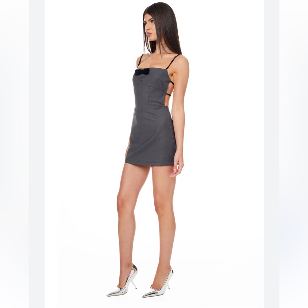 Backless Bow Detail Mini Dress – Charcoal Grey Structured Party Dress - Picture 2 of 7